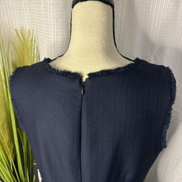 NEW Karl Lagerfeld Paris Womens 12 Blue Sleeveless Tonal Tweed Pocket Dress - Picture 5 of 10